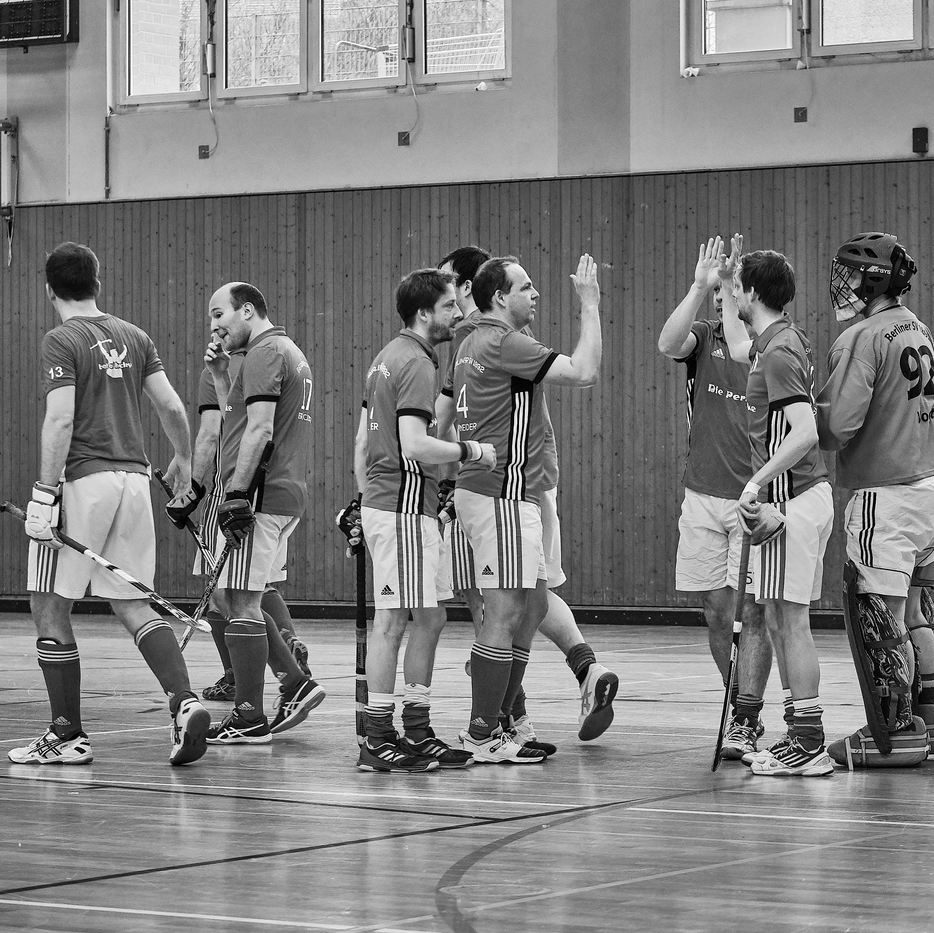 https://bsv92-hockey.de/wp-content/uploads/2019/03/190303-DSC19430-sw-e1560339237109.jpg