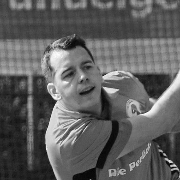 https://bsv92-hockey.de/wp-content/uploads/2019/08/190407-DSC10960-sw-e1565038075836.jpg